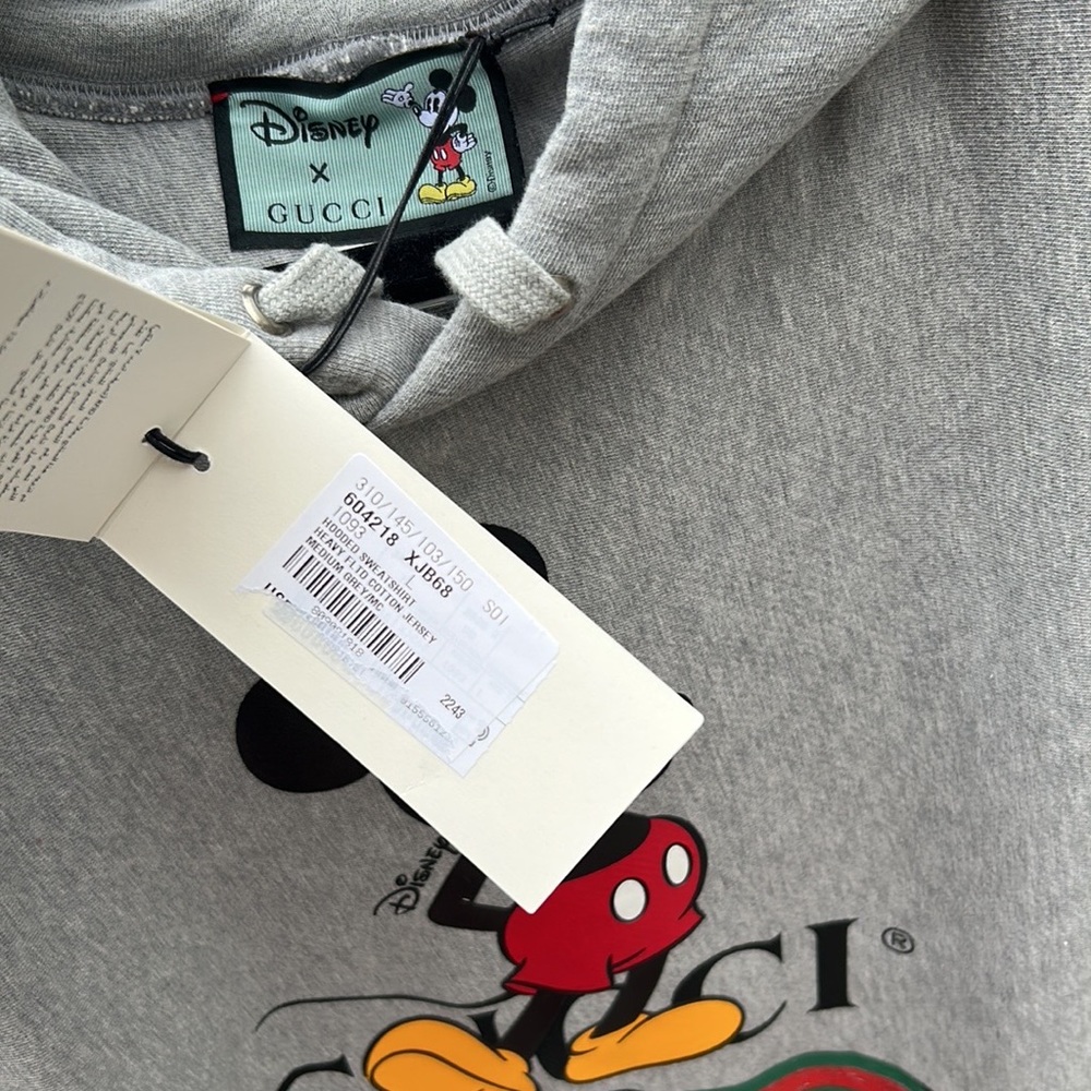 ๐ฆ Gucci x Disney Mickey Mouse Embossed Logo Hoodie - Picture 7 of 14